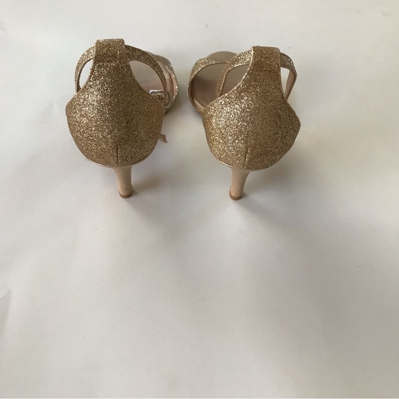 Cathy jean open toe heels, Size 7 - Picture 3 of 3